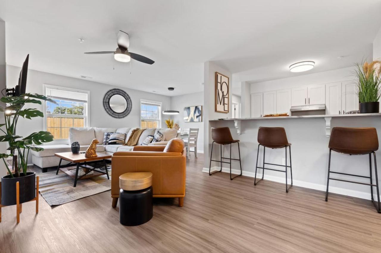 פייטוויל New Luxe Apt 3Br Downtown Fay Unit B מראה חיצוני תמונה