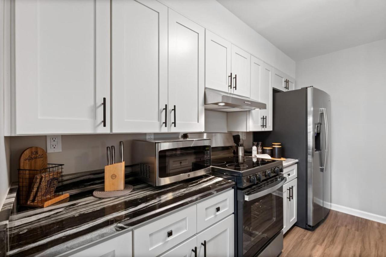 פייטוויל New Luxe Apt 3Br Downtown Fay Unit B מראה חיצוני תמונה