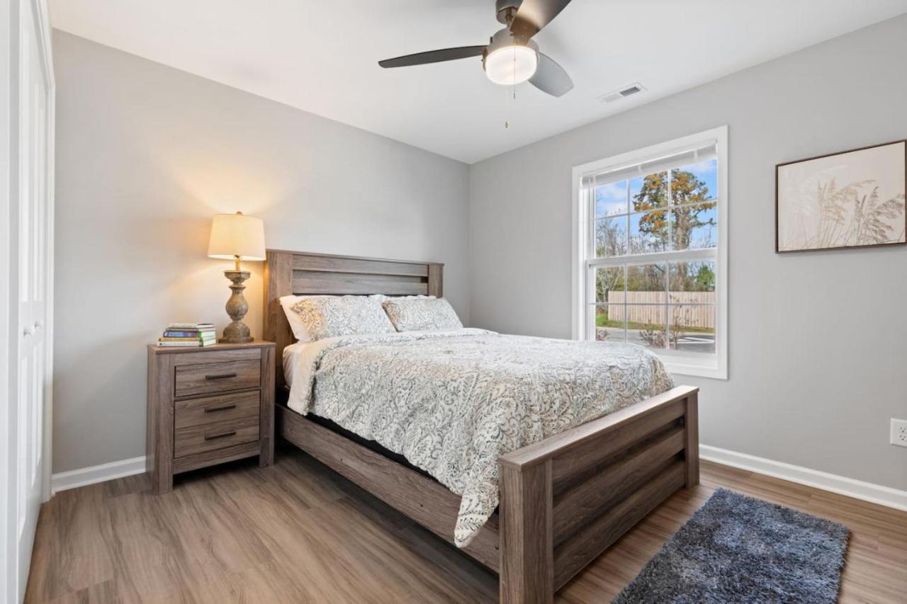 פייטוויל New Luxe Apt 3Br Downtown Fay Unit B מראה חיצוני תמונה